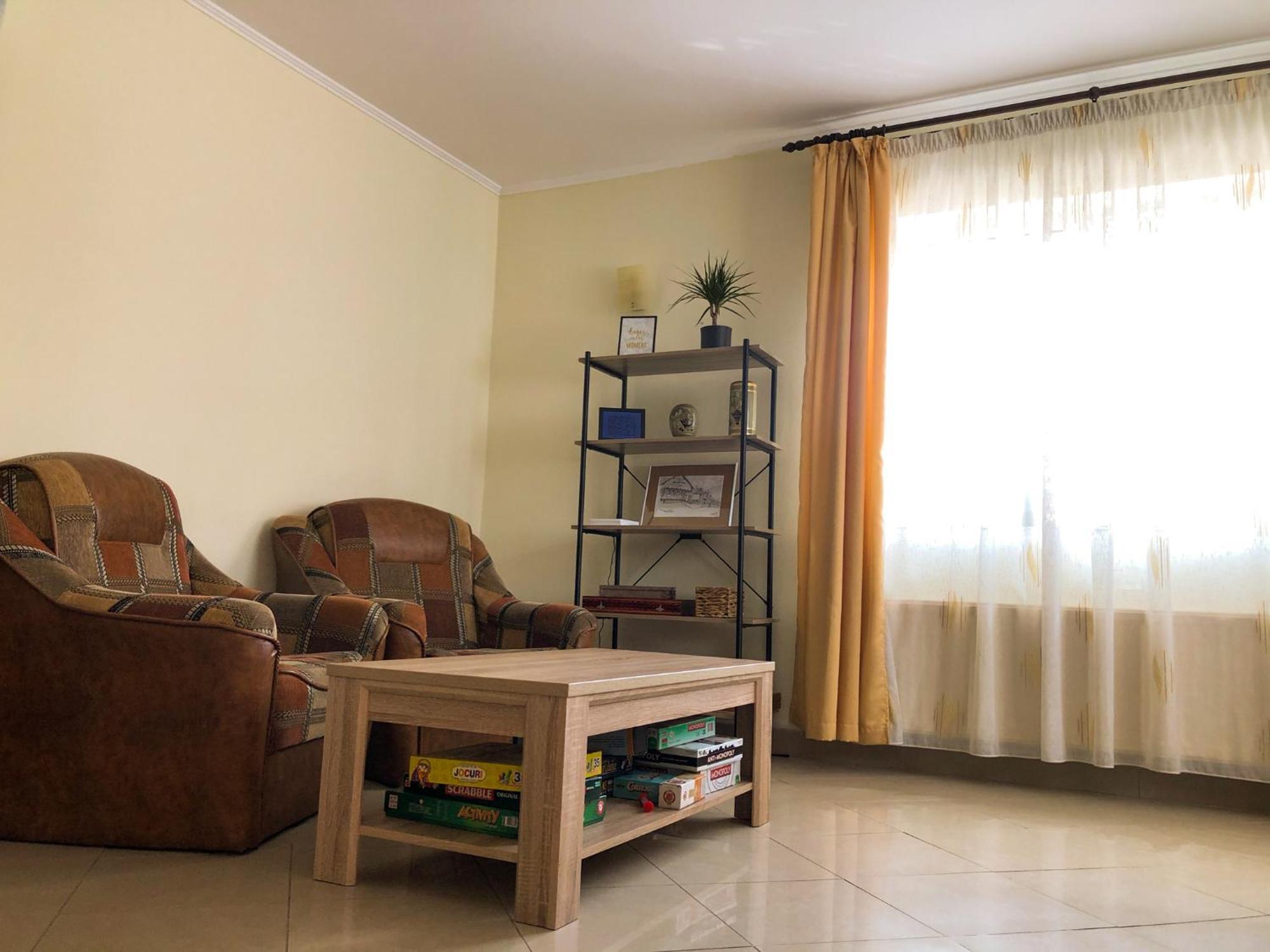Pensiunea Aliart Zărneşti Extérieur photo